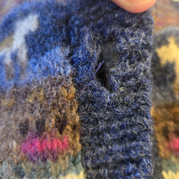 L.L. Bean Wool Sweater Sheep And Geese Animal SIZE LARGE VINTAGE (Few FLAWS)RARE - Picture 9 of 12